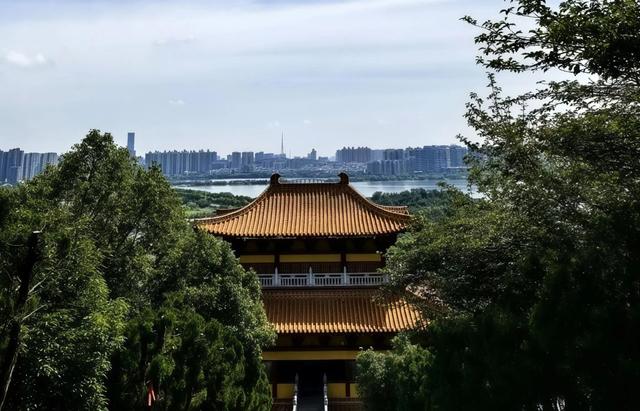 吞长江的胃，装天下的楼，这就是湖南GDP第二把交椅
