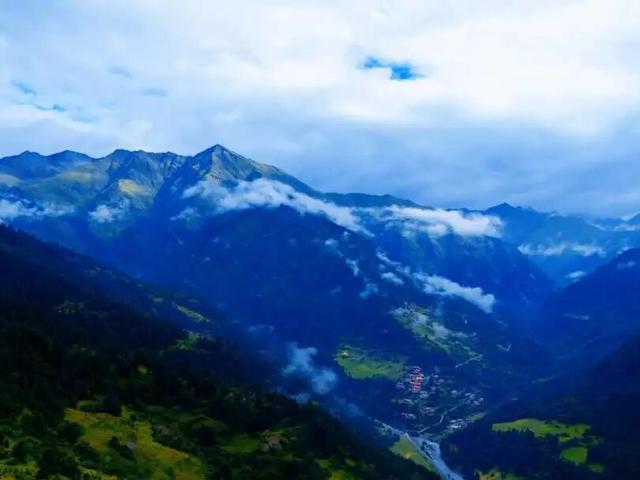 夏末初秋｜达古之绿是四季写给山河的散文诗