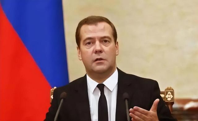 比普京还狠辣的总统：泽连斯基必须死！否则就动用杀手锏