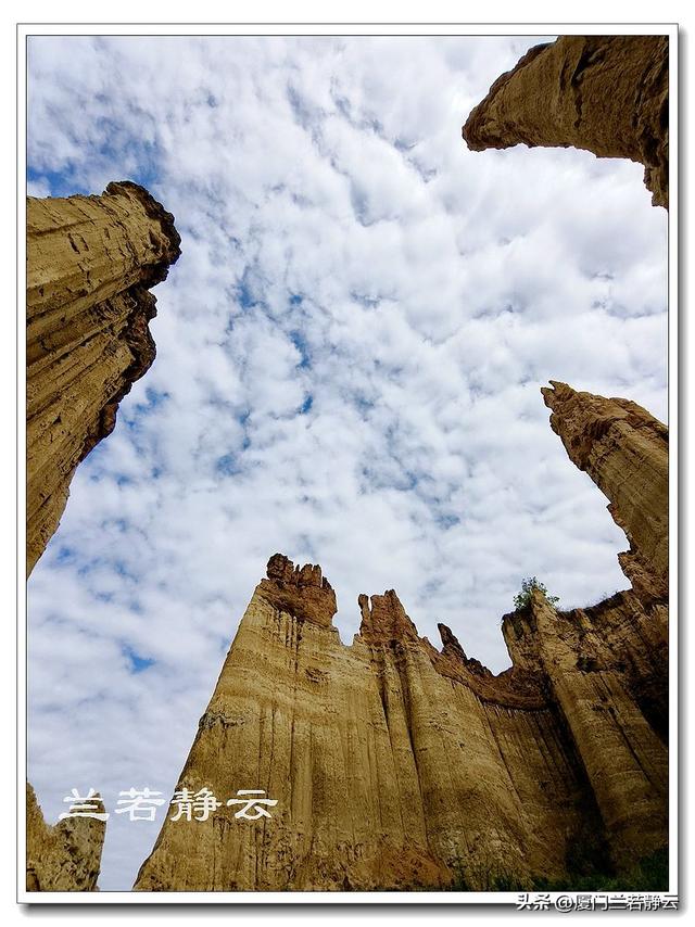 云南楚雄：元谋浪巴铺土林的地质奇观（含攻略）