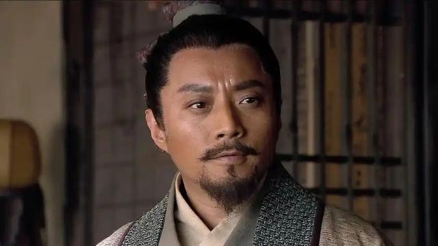 怪不得宋江必须要死，你看梁山“三位女将”的名字连起来是啥