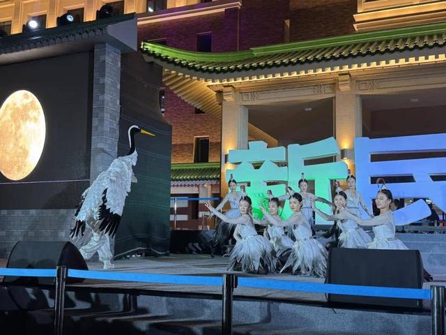 在新民大街，你去感受航空魅力了吗？