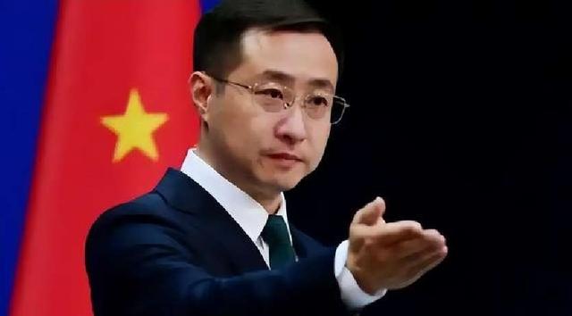 美代表团刚到北京，中方宣布喜讯，美高层：中国不可能比美国还快
