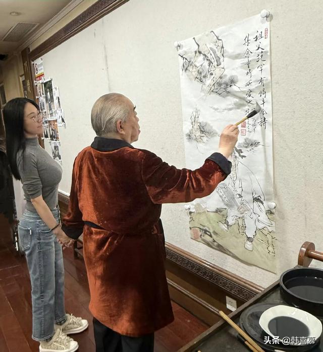 87岁范曾老来得子，宣布与子女断绝关系，亿万财产留给妻子管理