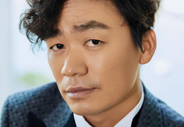 王宝强儿子已长大，是谁的亲儿子一目了然，观众：太像了