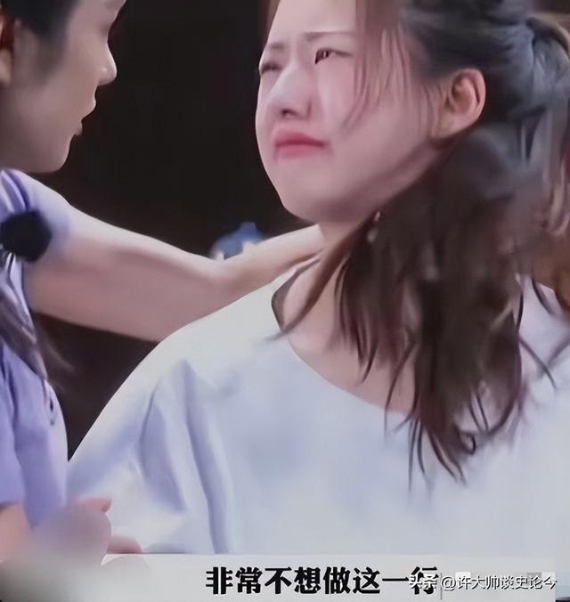 陪睡陪玩只是冰山一角，看了明星曝出的圈中内幕，一个比一个荒唐