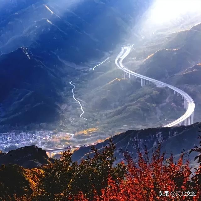 一路出色，打卡保定3条色彩秘境