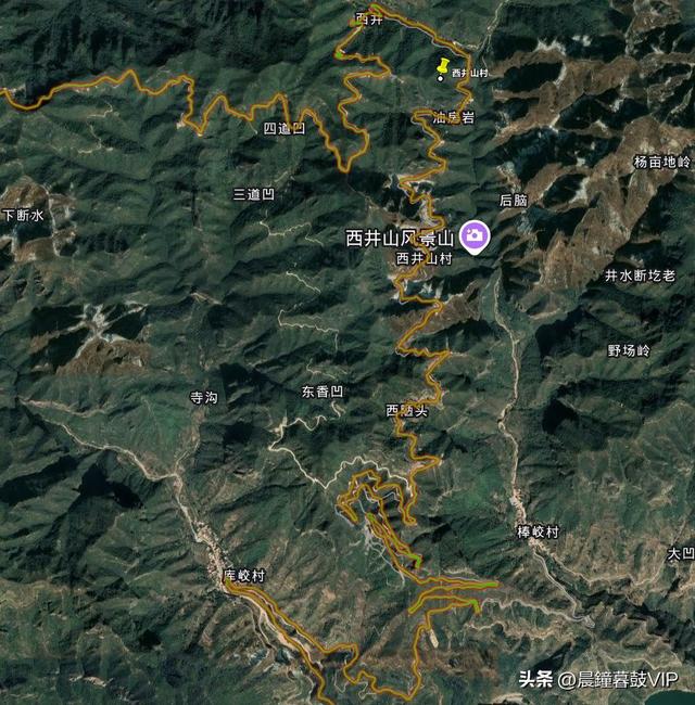 太行山平顺县的天路
