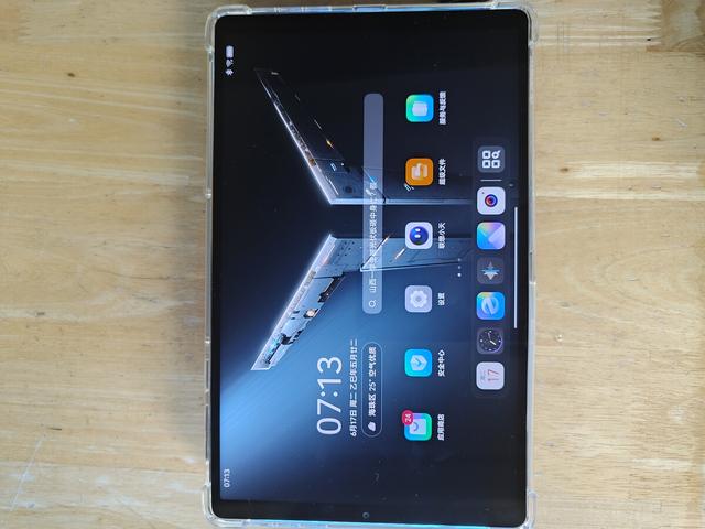 二合一就好了！REDMI K Pad 除了价格屏幕外，iPad mini 系统更有优势