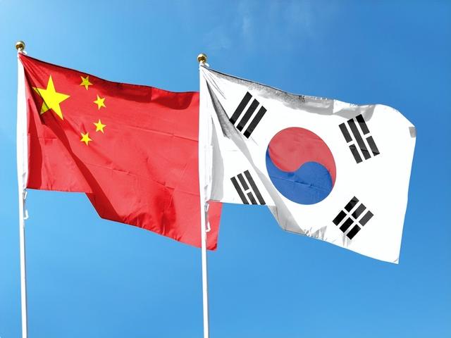 一听到死刑，尹锡悦脸色涨红，韩国对华通报：已纠正前政府的大错