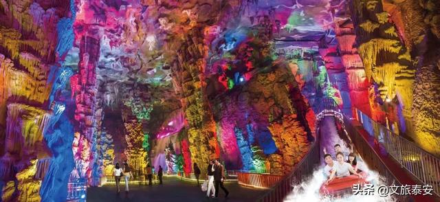 泰安文旅惊喜“上场”！球场外主题推介台成最热“打卡点”！