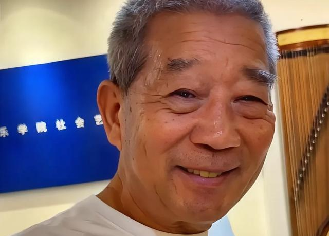 天赐一家人：天赐6岁生日，与哥哥姐姐一起生活？大家表示支持！