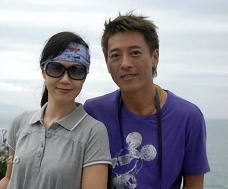 夫妻俩为了不变老，坚持31年不吃肉不生子，如今59岁近照不敢认