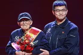 “只要不倒下，我就每天来‘上班’！”——记2023年度感动沈阳人物、沈飞退休高级工程师姚志成图片