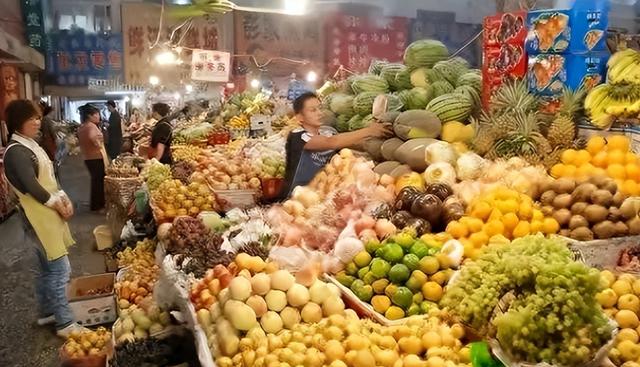 失去中国市场后，大量水果烂地里卖不出去，现在开始后悔得罪中国