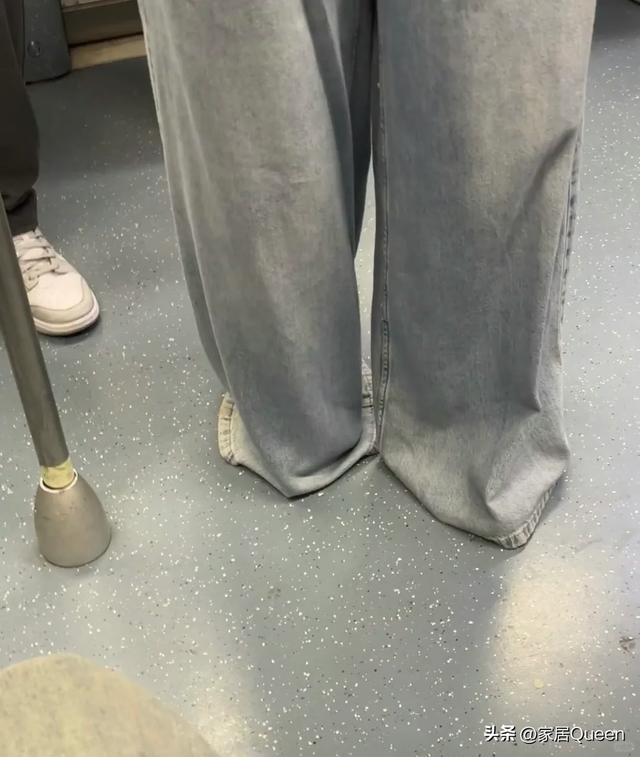 换季断舍离：秋天很短，别再买这6种裤子了，又丑又难穿！