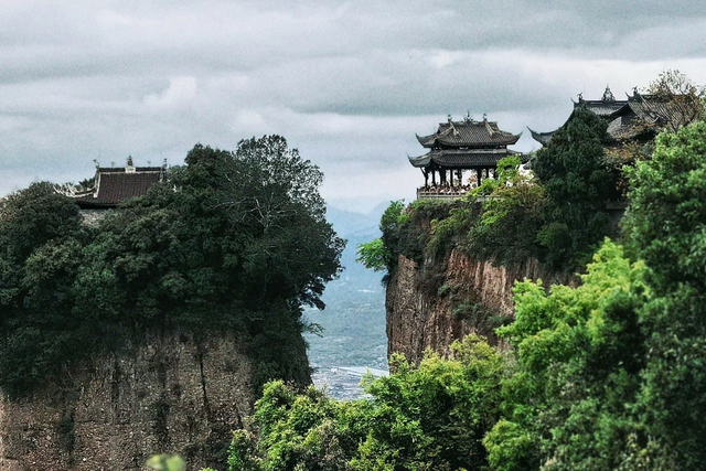 李白故里，肥肠之乡，这座川北小城真的被低估了