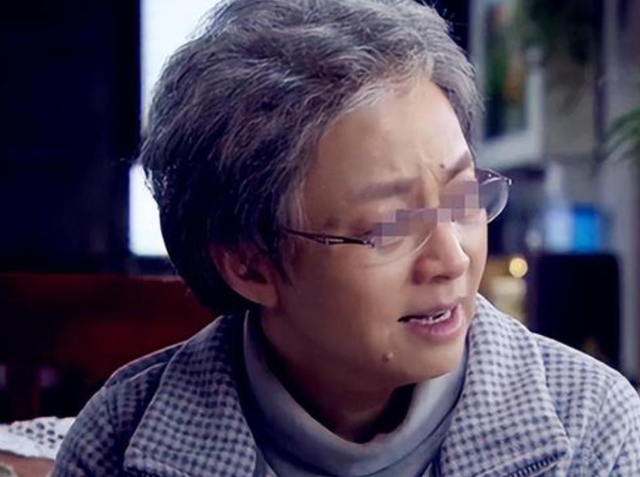 2014年，重庆美女主持人陈霞惨死，凶手受审时称：怪她生得太美了