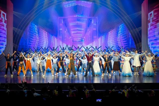 鹏城金秋绽放艺术华彩，全民普及共绘城市人文——第二十二届深圳市“鹏城金秋”市民文化节先导活动拉开帷幕