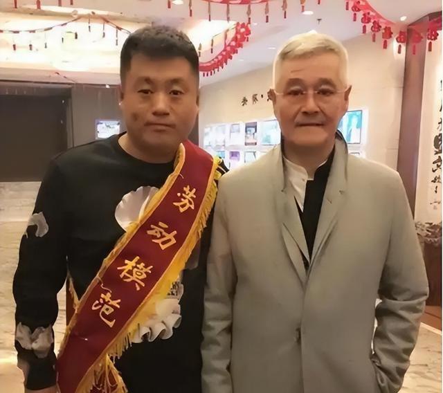 赵本山也没想到，春晚将至，“教女无方”的宋晓峰	，让他丢尽脸面