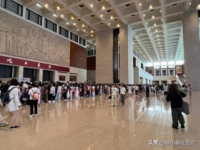 2025年7月31日，北京国家博物馆发生的真实排队场景，一起看看吧