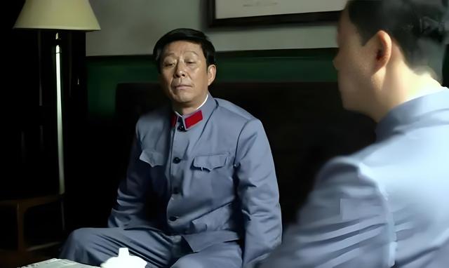 原来《父母爱情》里他们是真夫妻，结婚40年零绯闻，儿子也是导演