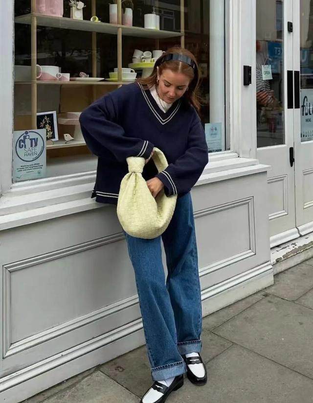 秋冬穿藏蓝色：真的很高级