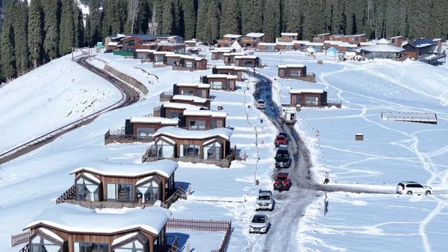 新疆旅游年卡 “你来玩我买单” 活动首站落地巩留