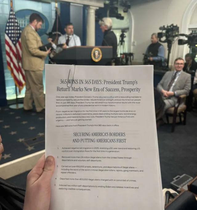 加拿大又“反水”了？特朗普100%关税威胁，卡尼“撇清	”与华关系