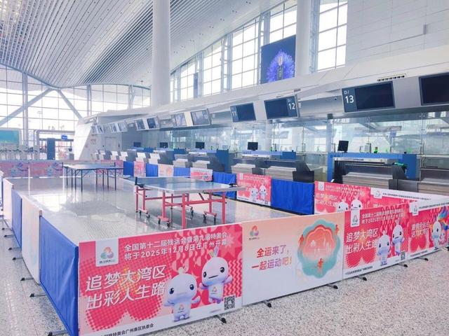 白云机场附近停车攻略，白云机场停车一天多少钱