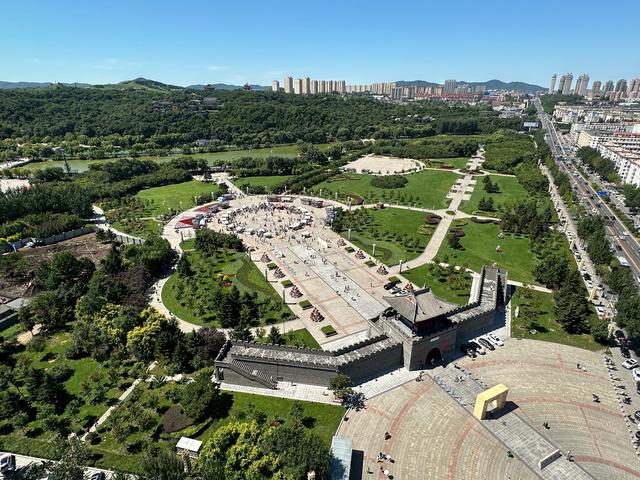 图说江城——吉林市的三十个广场