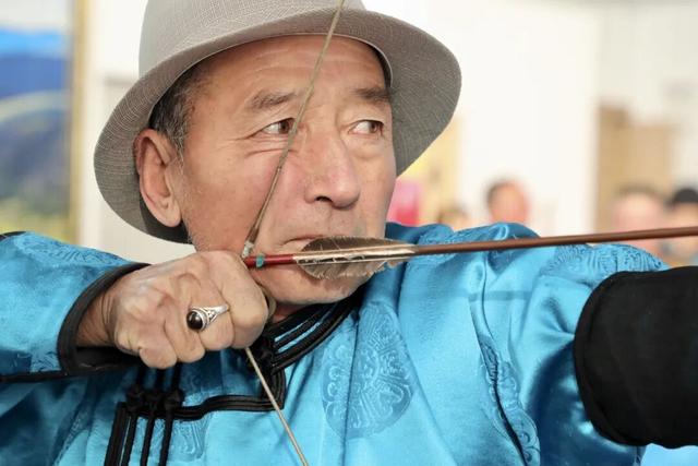 “歌游内蒙古•冰雪那达慕”阿鲁科尔沁冰雪系列活动冬季那达慕火热开幕