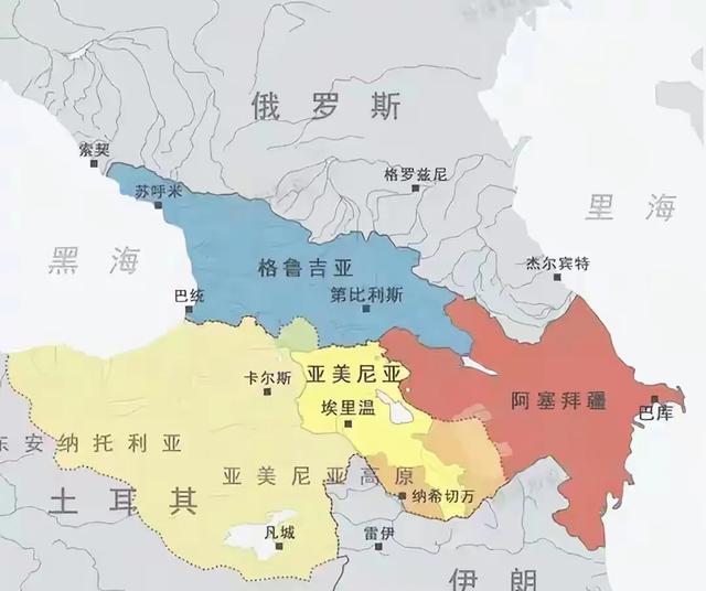 出大事了！普京突遭晴天霹雳，俄罗斯后院失火，阿塞拜疆要出手了