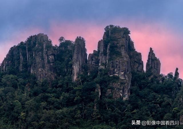 海南保亭：七仙岭温泉国家森林公园