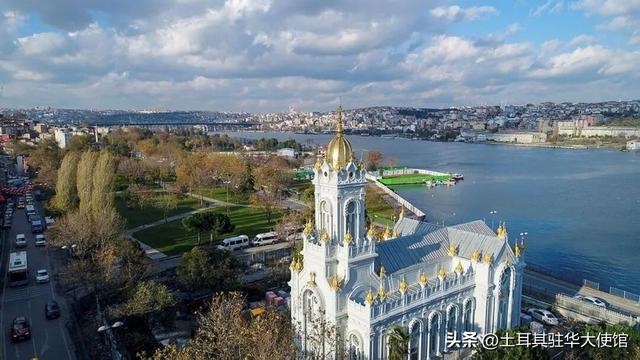 探索巴拉特：伊斯坦布尔金角湾多元文化街区指南