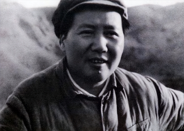 傅作义本在上将名单中，毛主席没同意！周总理到傅作义家说明原因