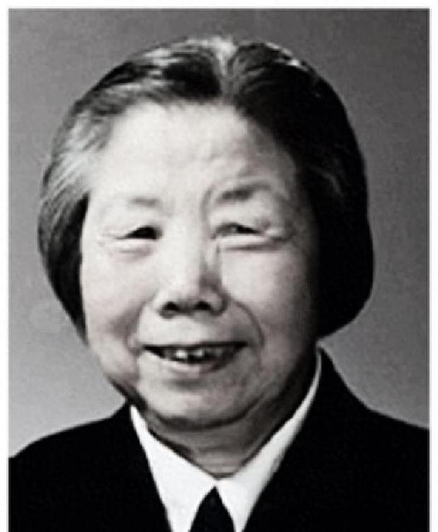14年，李鹏坦白与周总理的真实关系：别人说我是他的养子，不正确