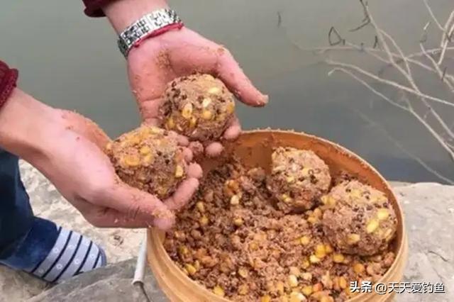 秋季钓大鱼，4个原因把鱼吓跑，最后这个万万没想到