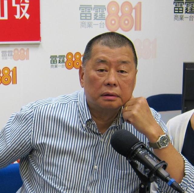 美连开3枪，特朗普通告全球，尽一切可能救黎智英，中方别无选择