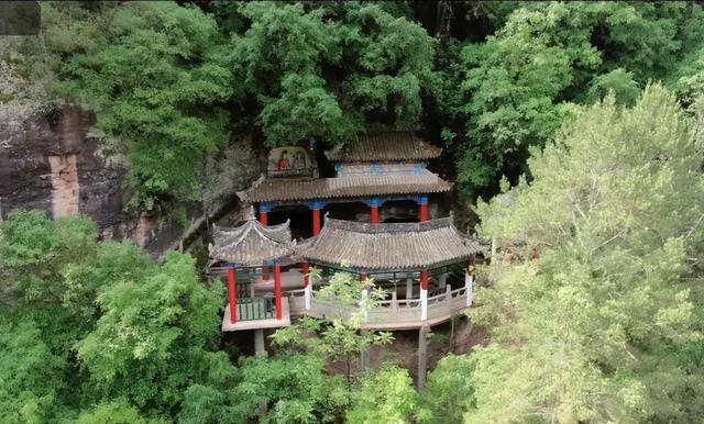 这么近那么美~周末来两当游山玩水！