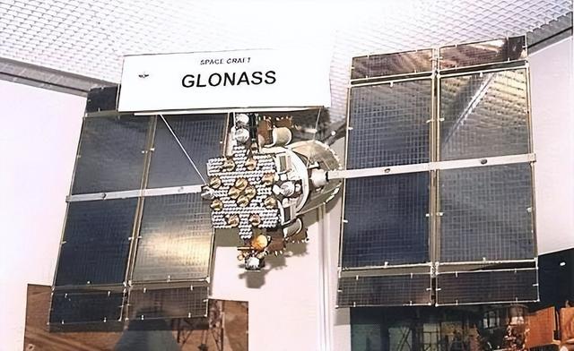 中美俄卫星定位精度差距太大！美0.1米，俄1.5米，中国北斗是多少