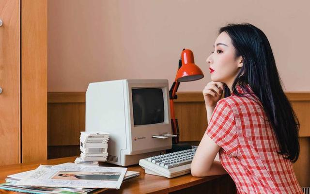 穷女孩逆袭人生攻略