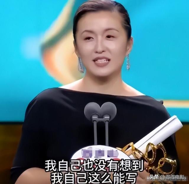 陪玩陪睡只是开胃菜，袭警、舔手指、集体嫖娼	，背后的事捂不住了