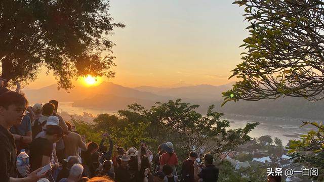 老挝普西山之落日