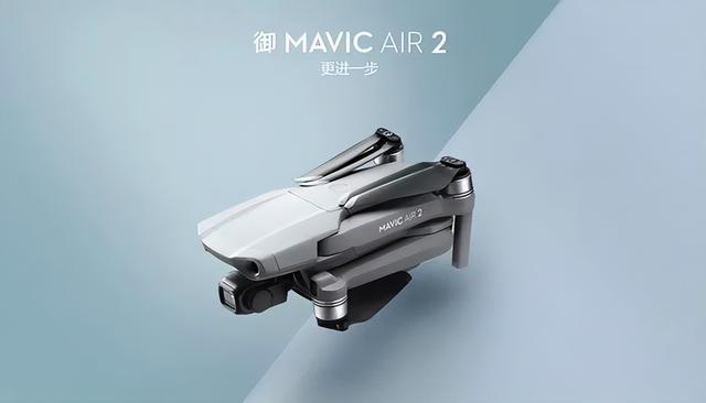影石上市刚满月，就要干大疆