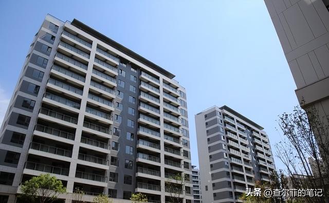 又揪出来一个巨贪，金额高达9.7亿，首富夫人郝斌跨境逃亡失败了