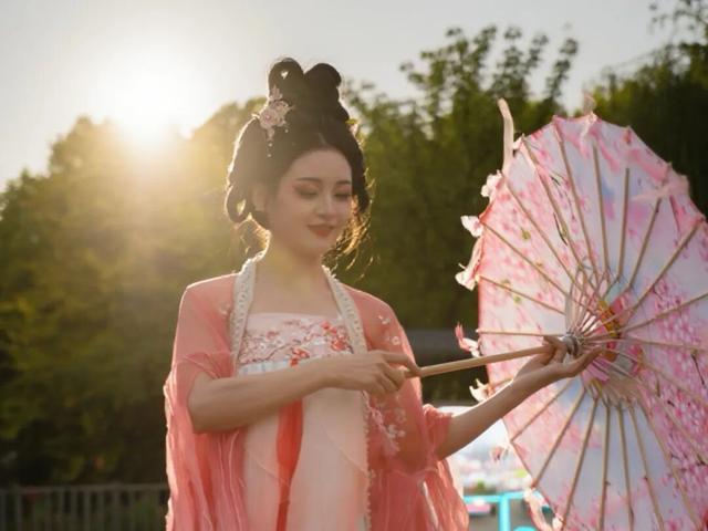 九月诸葛古镇游玩攻略︱穿越三国，每日精彩不重样！更多惊喜等你来解锁~