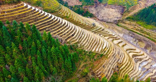 龙胜:“水镜梯田”唤醒冬韵 下埠屯书写旅游新篇