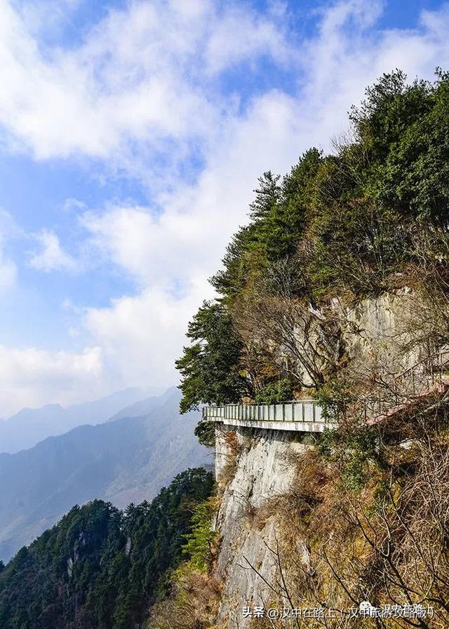 来汉中近郊这个赏雪秘境,等一场银装素裹的治愈盛景!