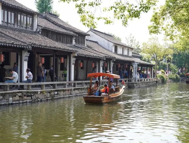 寻找江南的松弛感?这4座小众古镇,藏着秋天最闲适的慢时光。